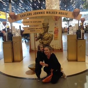 Meet your Posher, Dana